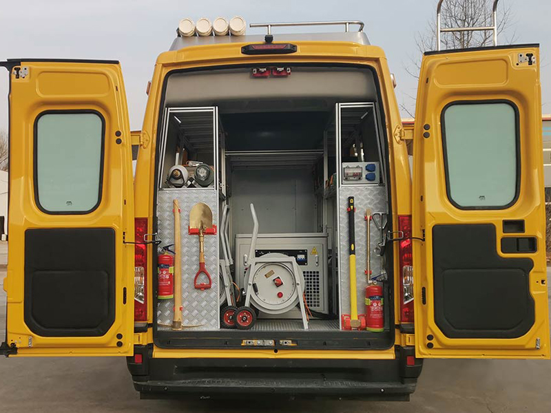 依维柯轻客式国六应急抢险救援车