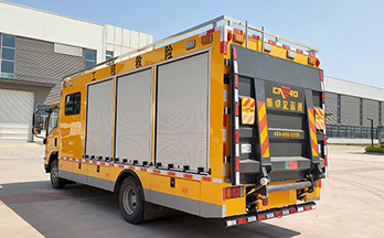 多功能庆铃700P抢险救援通信车