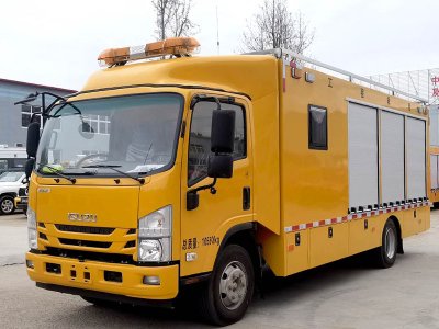 多功能庆铃700P抢险救援通信车