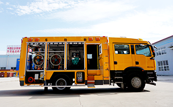 大型多功能消防供水应急保障车
