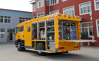 大型多功能消防供水应急保障车