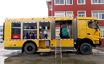 四驱越野抢险救援车 通行保障车