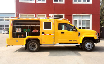 矿山快速抢险救援车 四驱越野重型皮卡车