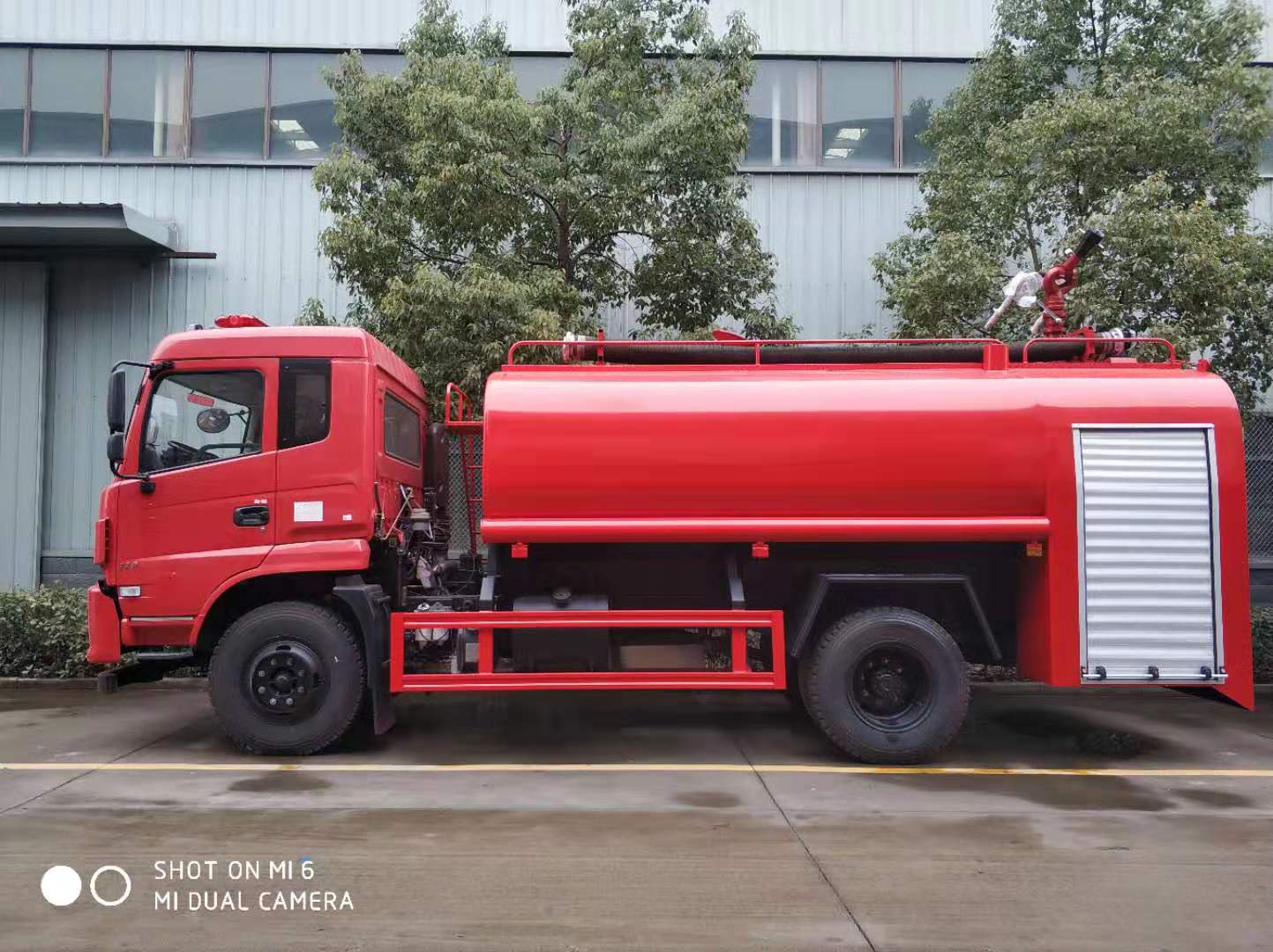 10吨东风145消防洒水车