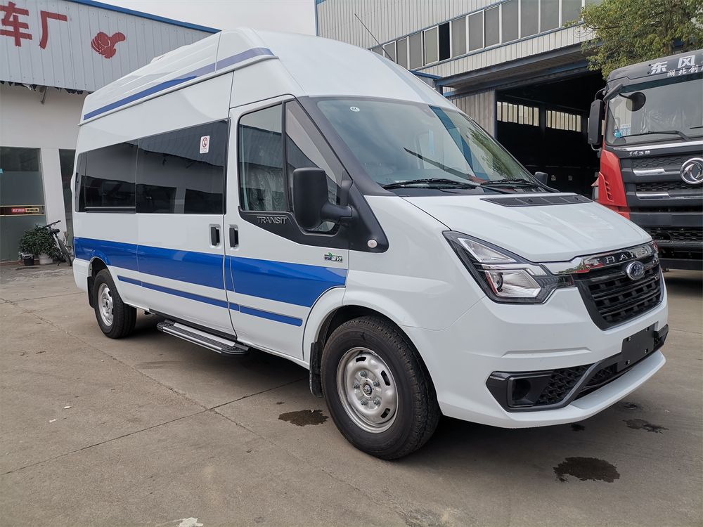 福特V348医疗体检车