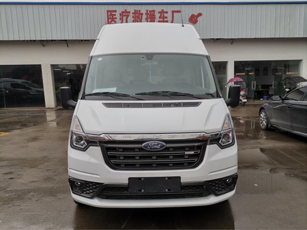 福特V348疫苗接种车